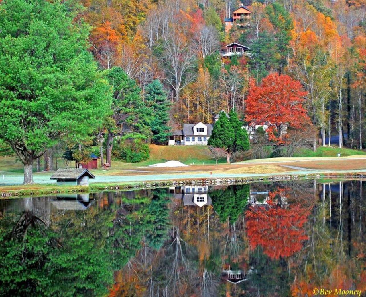 Romantic, Honeymoon Cabin In The Smokies! Гатлінбург Екстер'єр фото