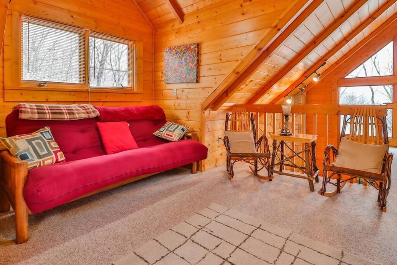 Romantic, Honeymoon Cabin In The Smokies! Гатлінбург Екстер'єр фото